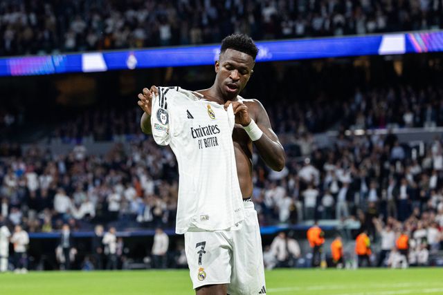 Vinicius Jr teve noite de gala e marcou três dos cinco golos do Real Madrid