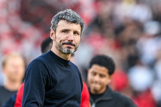 Van Bommel: «Houve contactos com o Benfica»