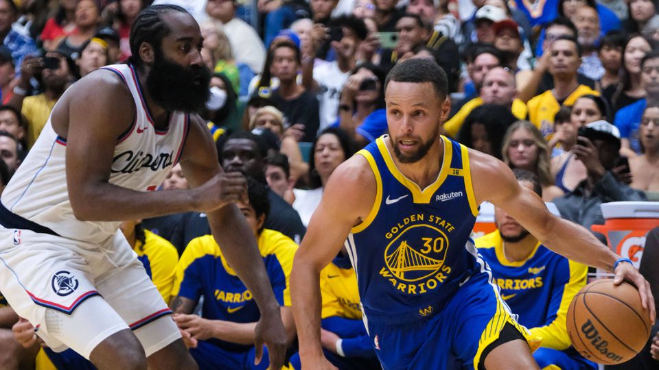 Stephen Curry em ação pelos Golden State Warriors