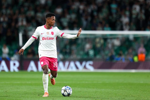 Esquerdino apontou o primeiro golo dos leões na receção aos franceses