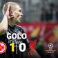 Defesa a dormir e... Liverpool sofreu o primeiro em Frankfurt