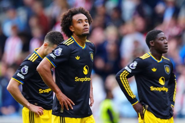 Joshua Zirkzee ainda só jogou em quatro jogos em 2025/26