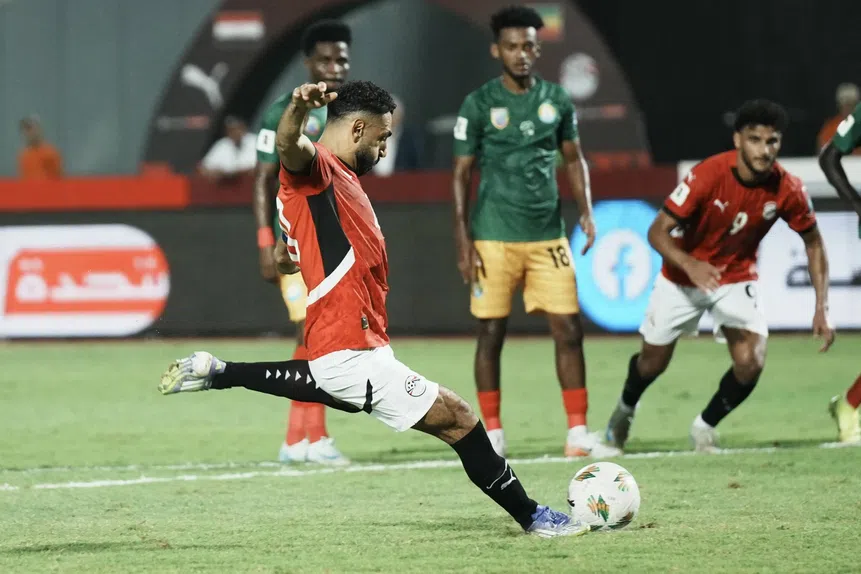 Rei africano? Salah na corda bamba!