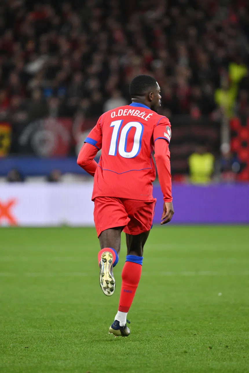 Dembélé volta a brilhar... com dourado!