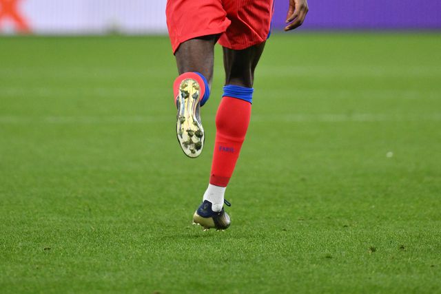 Dembélé regressou aos relvados na vitória do PSG em casa do Bayer Leverkusen