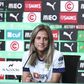 A capitã da Seleção Nacional feminina, Dolores Silva, dá as boas-vindas à nova geração de jogadoras que reforça a equipa nacional. Foto: FPF