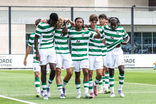 Youth League: Sporting aguenta vantagem com menos um e bate Marselha