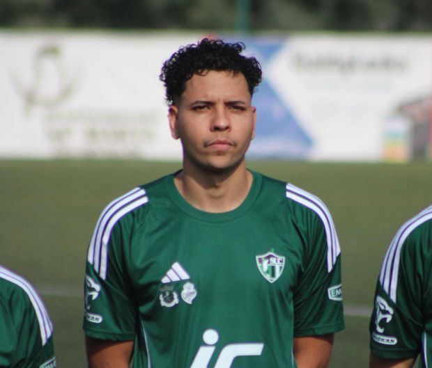 João Mendes, ponta-de-lança do Cardielense - Fotografia: D.R.