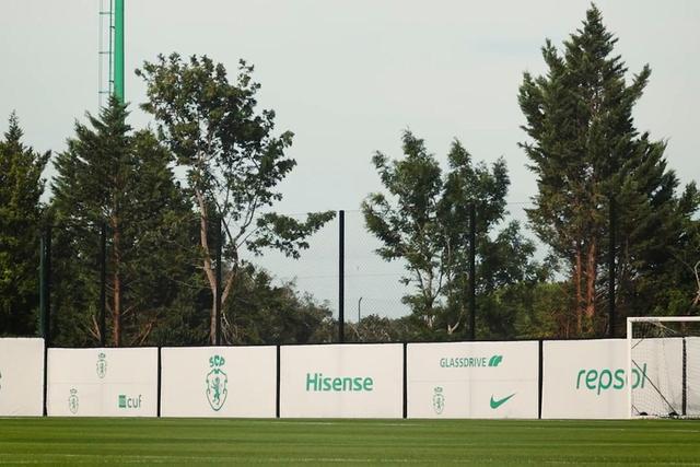 Sporting mostra bastidores da derrota com o Lask Linz