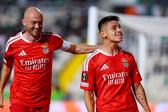 Benfica soma nove pontos conquistados Foto: EPA/KOSTAKIS SAVVIDES (Omonia-Benfica)