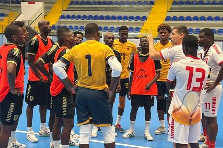 Angola de prata no CAN de futsal