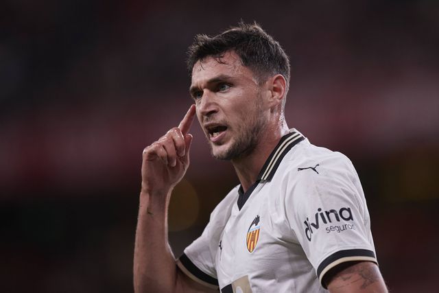 Yaremchuk não arranca: Valência desiludido com o avançado