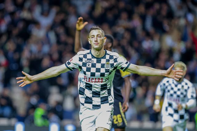 Boavista: Bozeník, Makouta, Tiago Morais e Tomé Sousa de regresso ao Bessa