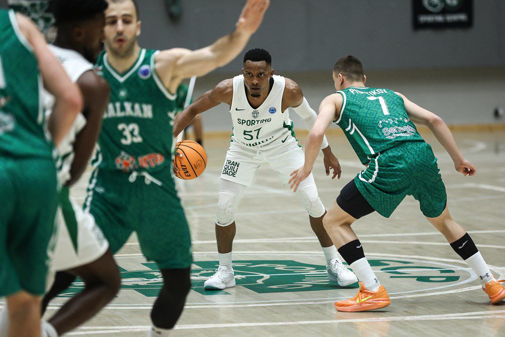 Basquetebol: F. C. Porto perde na Turquia e falha apuramento direto na Taça  da Europa