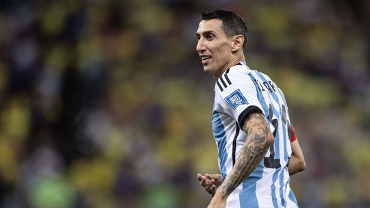 Ángel Di María cuspiu nos adeptos do Brasil (vídeo)