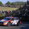 Rali do Japão: Turbo trai Neuville e Tanak assume liderança