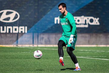 Famalicão: Carevic pronto para voltar a calçar as luvas