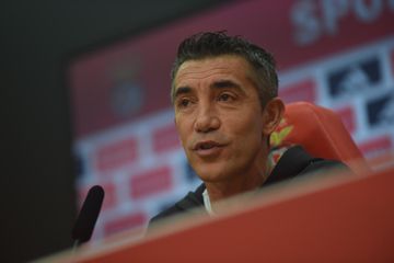 Bruno Lage irónico sobre Otamendi: «Até já coloquei Ricardo Rocha a treinar...»