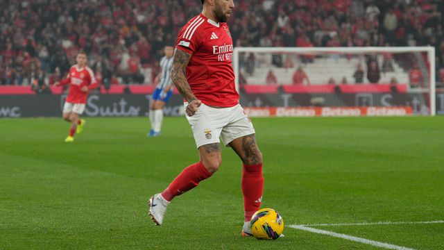 «Não fazia sentido manter Otamendi»