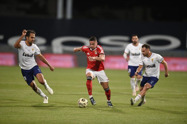 Franjo Ivanovic, ponta de lança do Benfica - Foto: Sérgio Miguel Santos