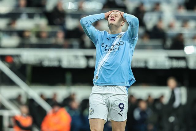 Newcastle-Manchester City: bis de Barnes na derrota de Guardiola 