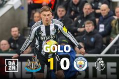 Barnes redime-se de um falhanço para chocar o Manchester City