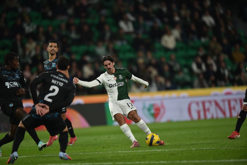 Trincão foi o único habitual titular a jogar de início e aproveitou para fazer a diferença — Foto: IMAGO