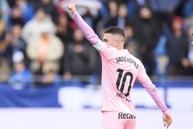 Festejo de Iago Aspas no confronto com o Alavés