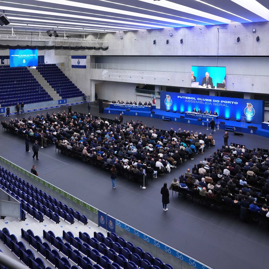 Assembleia Geral levou 1808 sócios ao Dragão Arena - Foto: FC PORTO