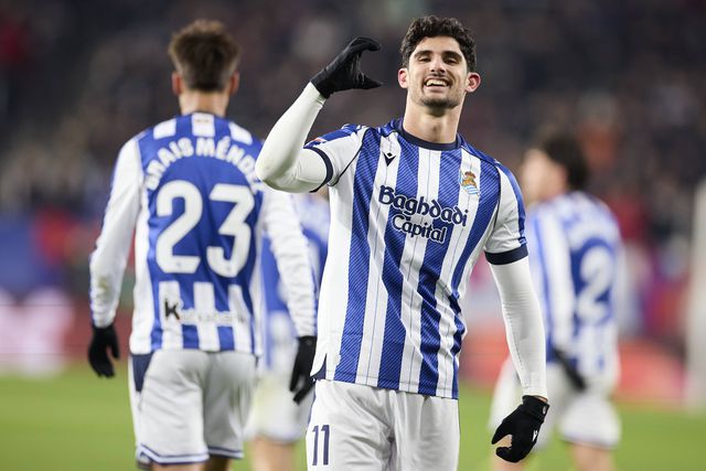 Gonçalo Guedes fez o segundo golo da Real Sociedad frente ao Osasuna