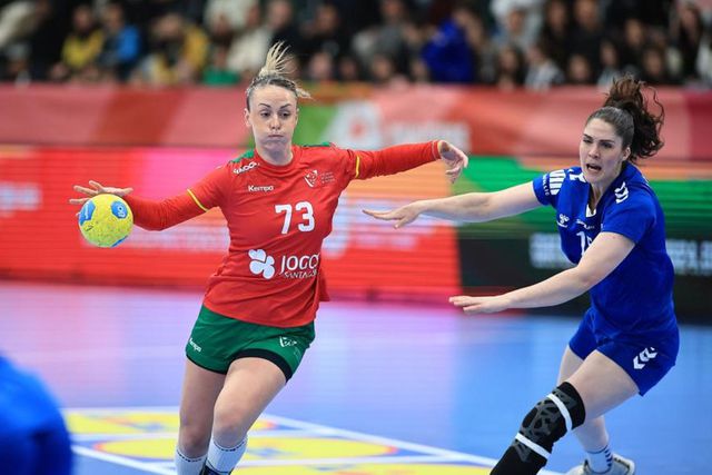 Joana Resende foi a melhor marcadora e MVP do encontro. FAP