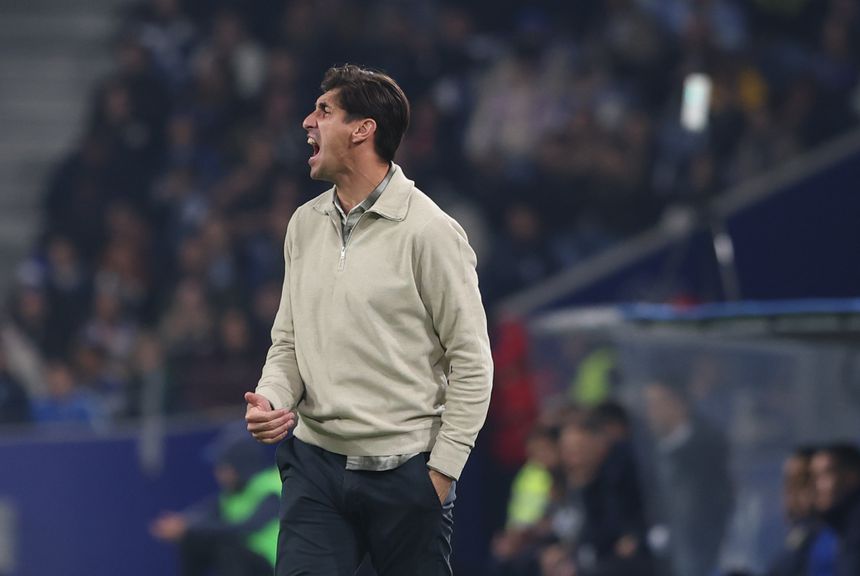 David Maside gostou da exibição do Sintrense. Foto: Catarina Morais