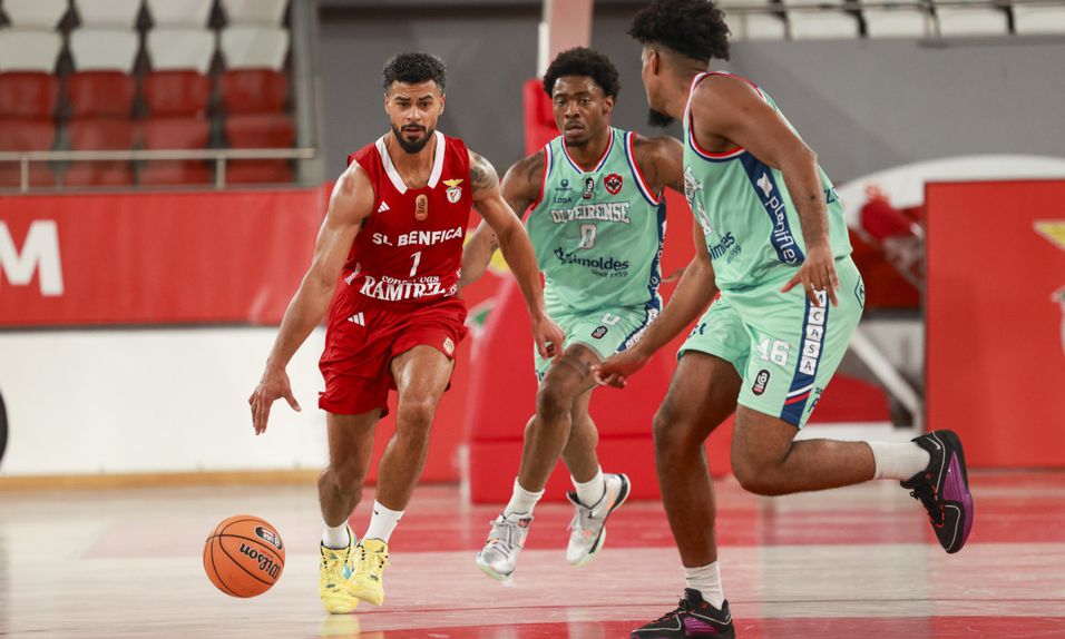 Benfica esteve sempre à frente no jogo com a Oliveirense. Foto SL Benfica