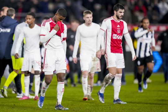 Ajax reembolsa bilhetes aos adeptos: «Estamos envergonhados»