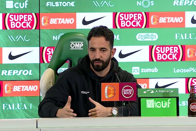 «Ganhar troféus é a marca dos clubes grandes, e no anos passado não ganhámos»