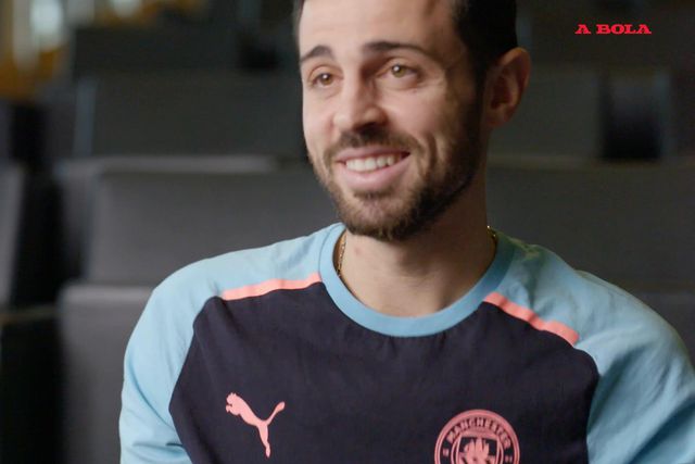Qual foi a coisa mais maluca que Guardiola pediu a Bernardo Silva?