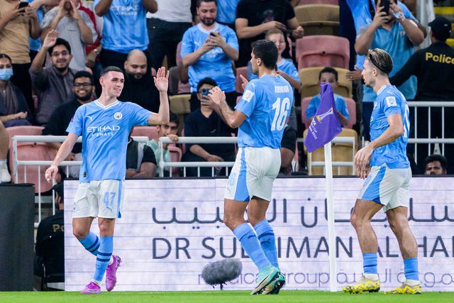 Manchester City goleia Fluminense e é campeão do mundo pela primeira vez