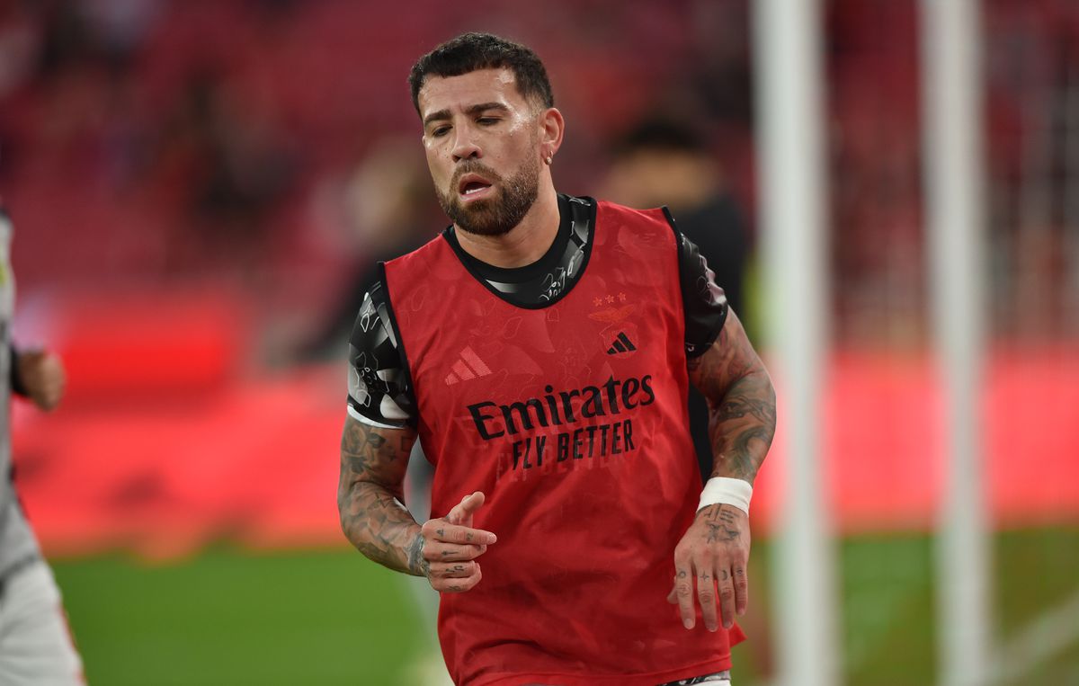 Benfica: Otamendi já se treinou no Seixal