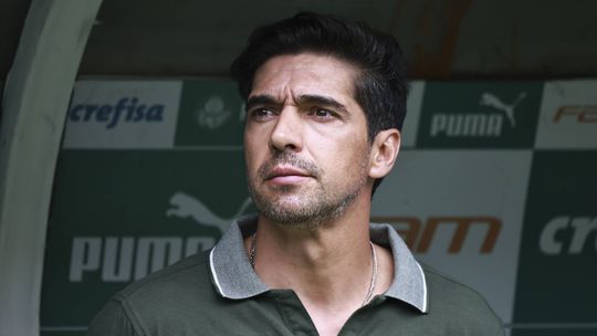 Abel Ferreira vai continuar no Palmeiras em 2025