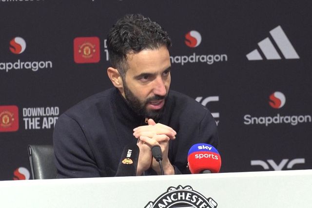 «É muito duro para todos, a responsabilidade é minha»