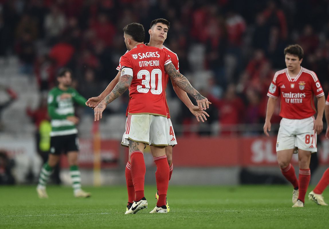 Benfica: António Silva chega-se à frente