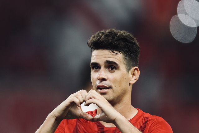 15 anos depois, Oscar está perto de voltar onde tudo começou