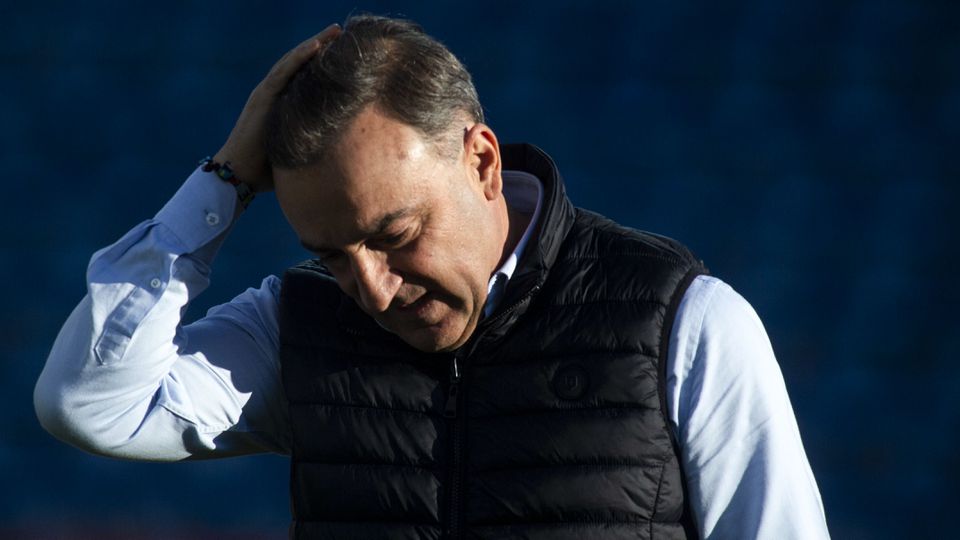 Carlos Carvalhal: «Os lenços brancos e assobios são justificados»