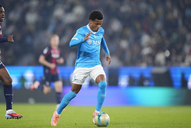 David Neres durante a primeira parte do Nápoles-Bolonha