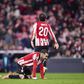 Jogadores do Athletic Bilbao frustrados com a derrota caseira