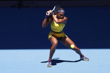 Open da Austrália: Coco Gauff derrota Marta Kostyuk e avança para as ‘meias’