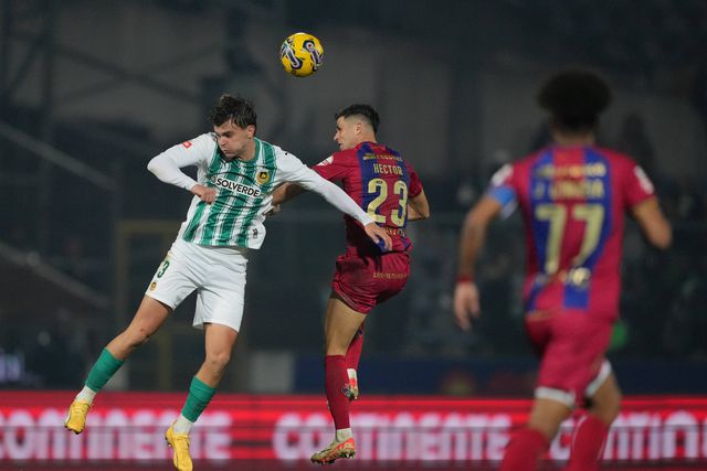 Rio Ave: baixa de Nóbrega obriga a nova mudança na defesa