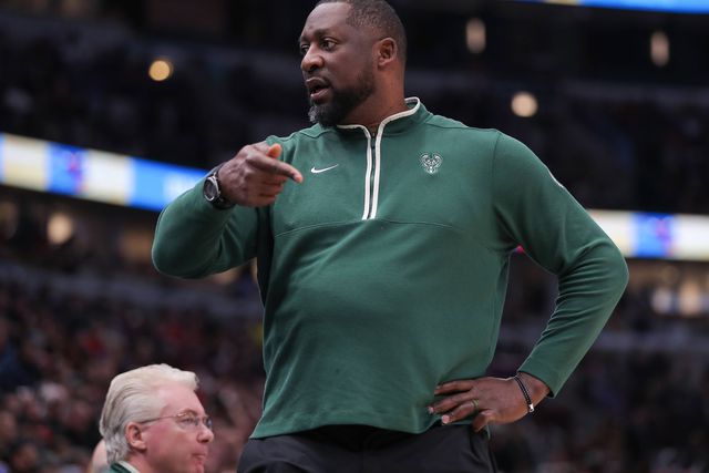 NBA: Adrian Griffin está de saída dos Milwaukee Bucks