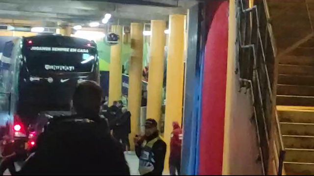 Jogadores do Sporting a caminho dos balneários