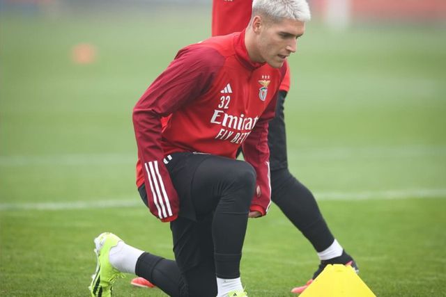 Rollheiser mostra-se à Benfica